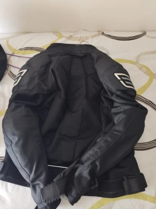 Chaqueta de moto verano. Talla M