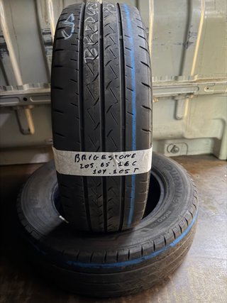 Bridgestone 205.65.16C 107.105T Neumático
