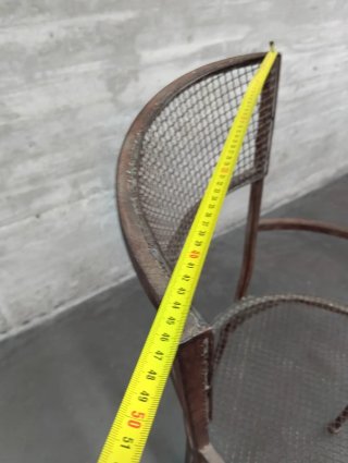 Silla de forja vintage para jardín