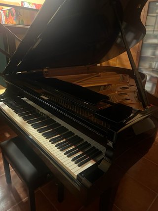 Piano de Cola Yamaha C3