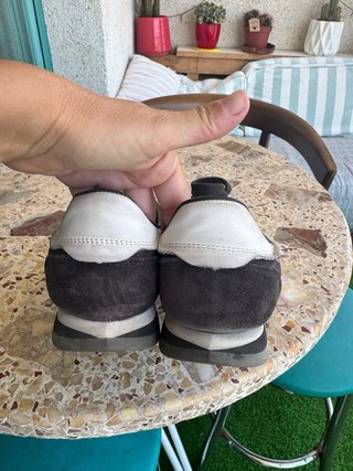 Zapatillas Massimo Dutti Marrones y Blancas