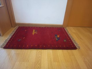 Alfombra de lana tejida a mano