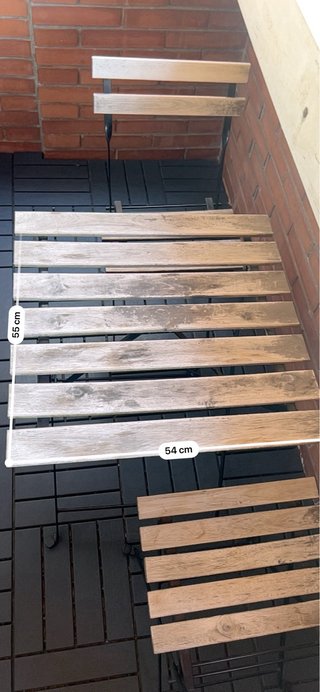 Mesa y 2 sillas plegables exterior