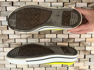 Converse Amarillas fluorescente Talla 39