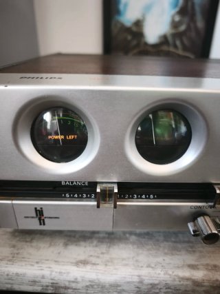 Amplificador Philips 521 Ojo de Pez 1972