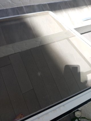 Mosquitera de aluminio blanca