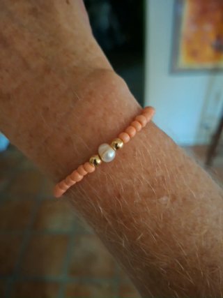 Pulsera con perla de río