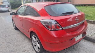 Opel Astra 2007