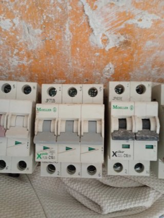 Magnetotérmico Moeller Xpole PFIM-40/4/003