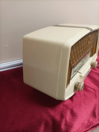 Radio Oceanic Pirate Beige