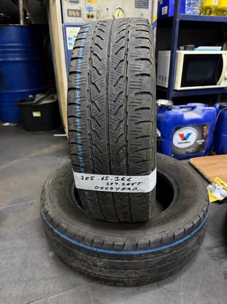 Neumático Goodyear 205.65.16C 107.105T