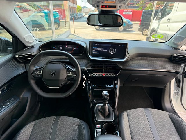 Peugeot 208 2025