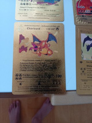 4 Cartas Pokémon Doradas Charizard