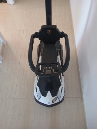 Correpasillos Lamborghini 63