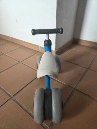 Bicicleta de equilibrio BAMMAX azul