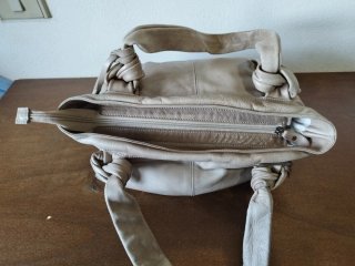 Borsa Pelle Frau Beige con Tasca Interna Zip