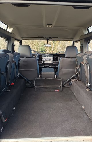 Land Rover Defender 2006