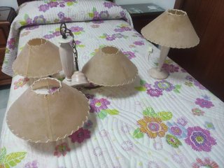 Conjunto lámparas dormitorio beige y rosa