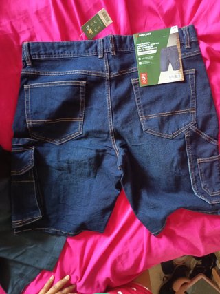 Bermudas y Vaqueros Cortos de Trabajo Hombre