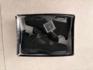 Jordan 4 Black Cat Talla 44