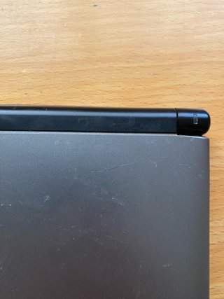 Nintendo 3DS XL Negra + Cargador
