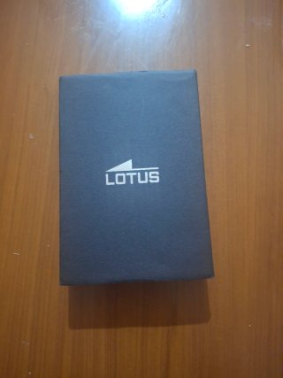 Reloj Lotus Oro Blanco