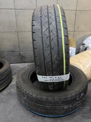 Neumático Bridgestone 205/65 R16C 107T