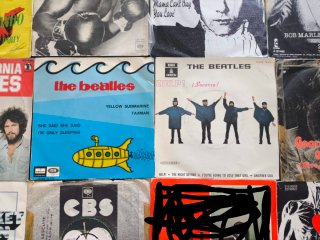 Lote de 28 singles vinilo pop/rock