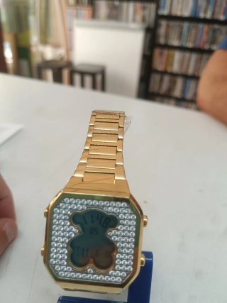 Reloj Tous Dorado con Cristales