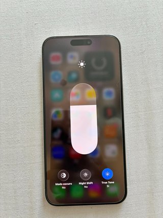 iPhone 15 Pro Max 80% Batería