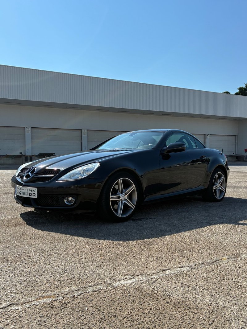 Mercedes-Benz SLK 2010 - foto 1