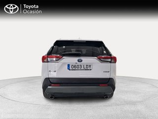 Toyota Rav4 2.5l 220H Advance