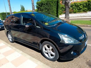 Mitsubishi Grandis 2008