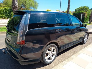 Mitsubishi Grandis 2008