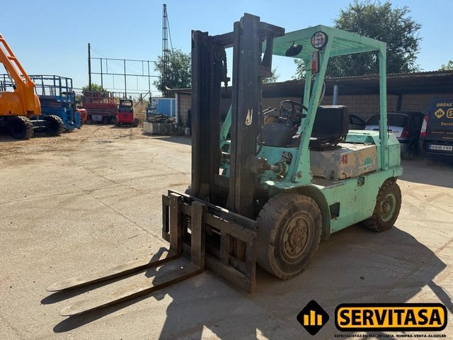 CARRETILLA ELEVADORA MITSUBISHI 4000KG