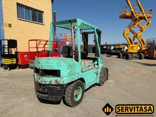CARRETILLA ELEVADORA MITSUBISHI 4000KG