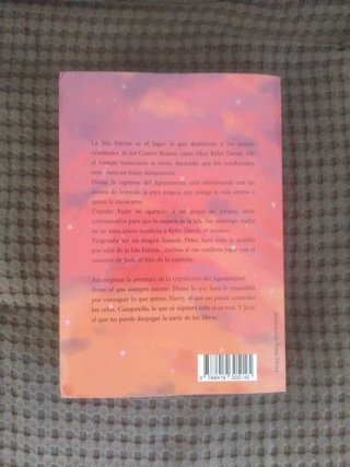 La isla eterna (Historias de los Cuatro Reinos #2)