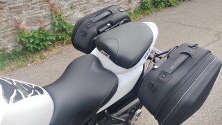 Suzuki GSR 750 pocos km