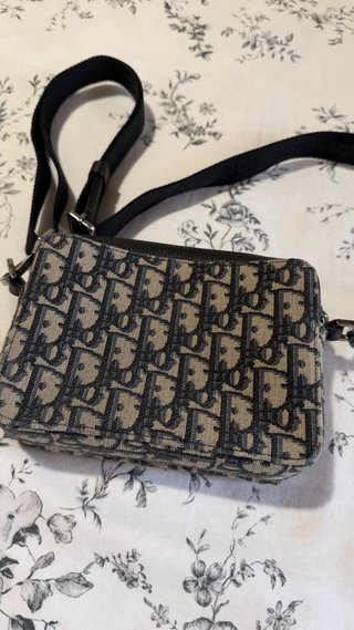 Bolso bandolera Dior monograma