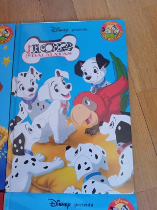 Lote de libros Disney