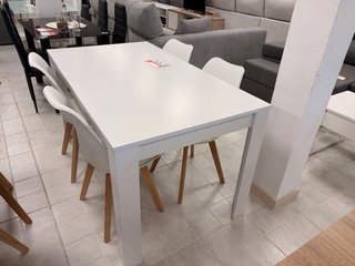 MESA DE COMEDOR BLANCA - NUEVA