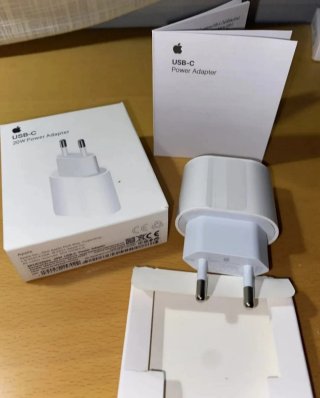Cargador Apple USB-C 20W (Enchufe Europeo)