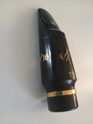 Boquilla Saxo Tenor Vandoren V16 T7
