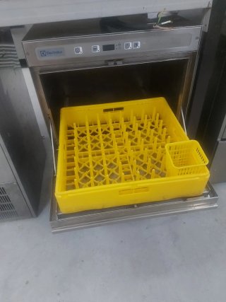 Lavavajillas Electrolux Profesional