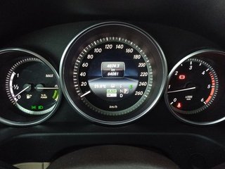 Mercedes Clase E E 300 BT Hybrid 7G Plus