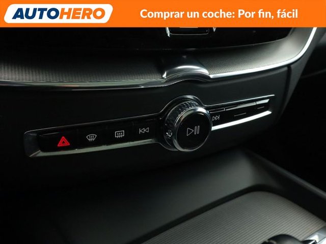 Volvo XC60 2.0 T6 Plug-in Hybrid R Design AWD
