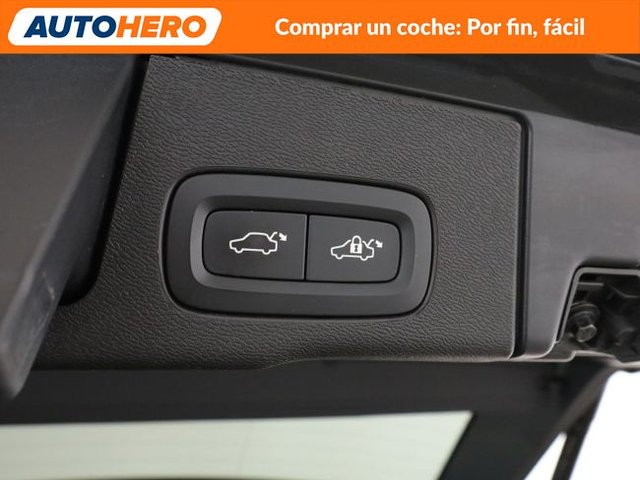 Volvo XC60 2.0 T6 Plug-in Hybrid R Design AWD