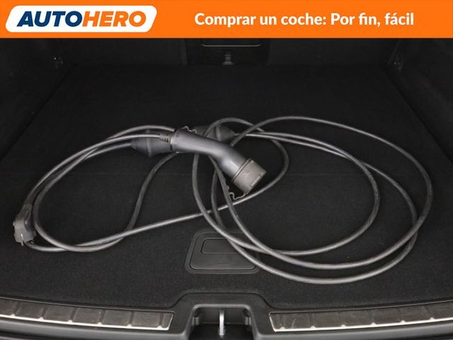 Volvo XC60 2.0 T6 Plug-in Hybrid R Design AWD
