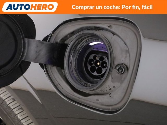Volvo XC60 2.0 T6 Plug-in Hybrid R Design AWD
