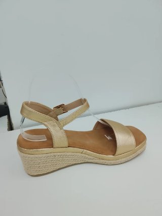 Sandalias cuña doradas 5cm